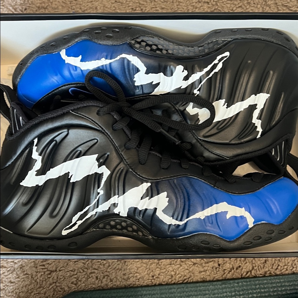 Nike Air Foamposite One Black and Royal Sneakers